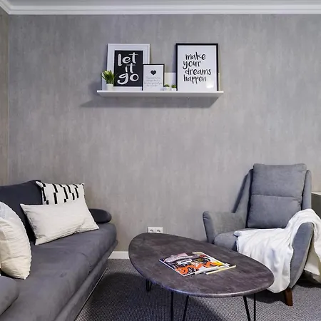 Gorgeous House 5-bedrooms Minsk