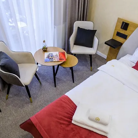 Gorgeous House 5-bedrooms Apartment *